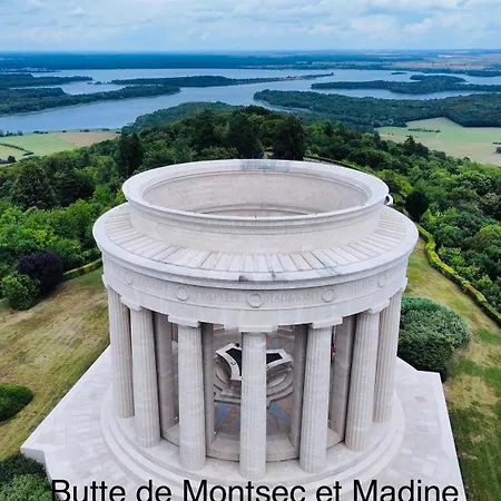 La Maisonnette Au Bord De L Eau Tatil Evi
